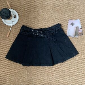 Love Tree Black Denim Pleated Mini Skirt Belted M NWT